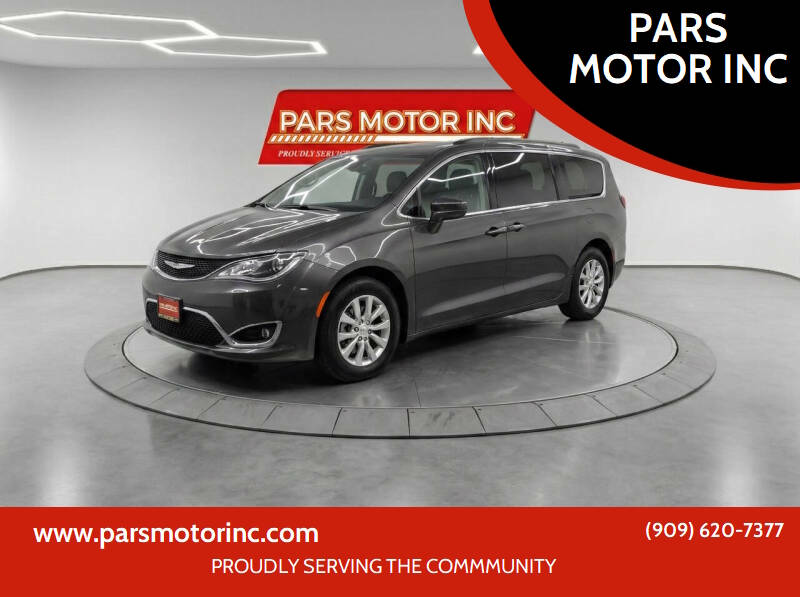 2017 Chrysler Pacifica Touring