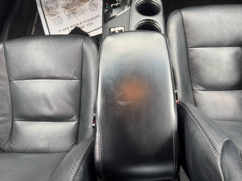 2016 Toyota Avalon Touring