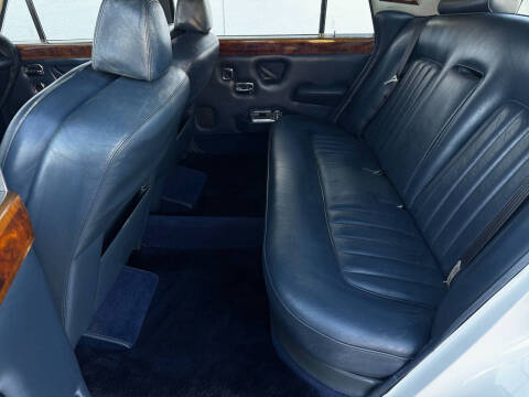 1976 Rolls-Royce Silver Shadow