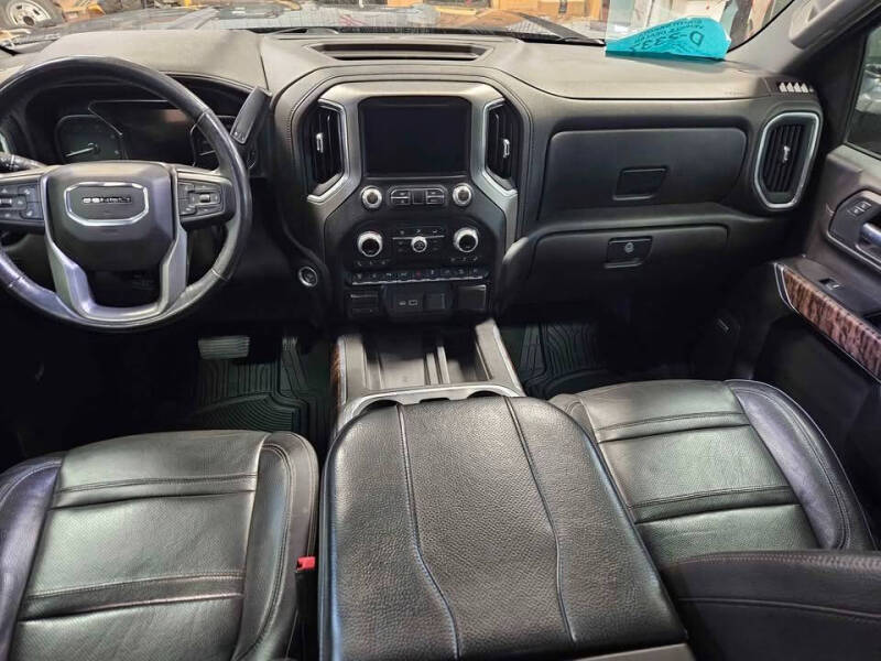 2023 GMC Sierra 2500HD Denali