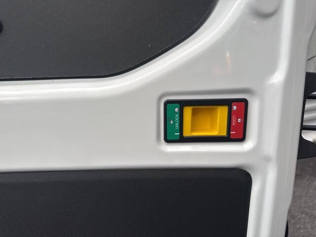 2025 Ford Transit 250