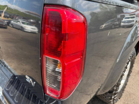 2012 Nissan Frontier SV V6