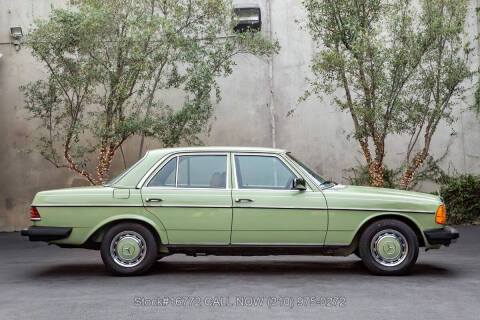 1977 Mercedes-Benz 300-Class