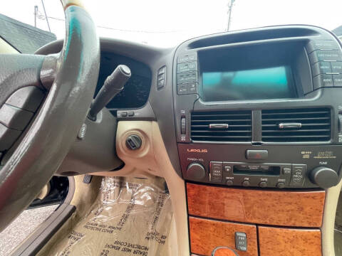 2005 Lexus LS 430