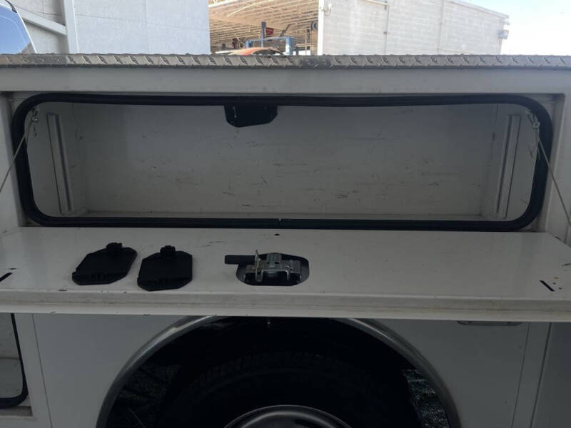 2022 Ford F-350 Super Duty XL