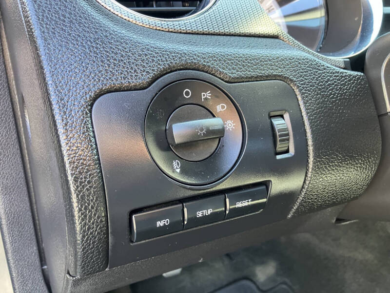 2012 Ford Mustang GT Premium
