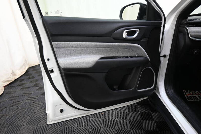 2023 Jeep Compass Latitude Lux