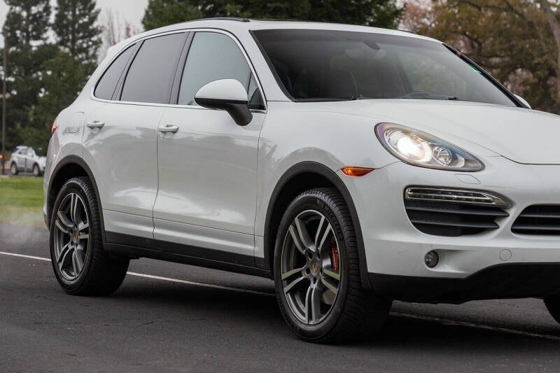 2013 Porsche Cayenne S