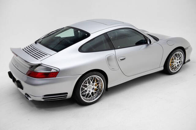 2003 Porsche 911 GT2