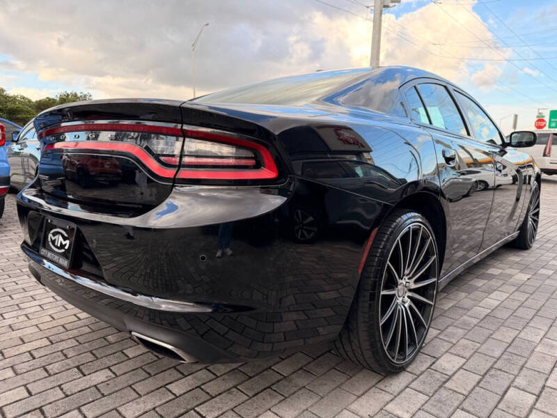 2020 Dodge Charger SXT