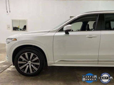2025 Volvo XC90 B6 Plus Bright Theme 7P