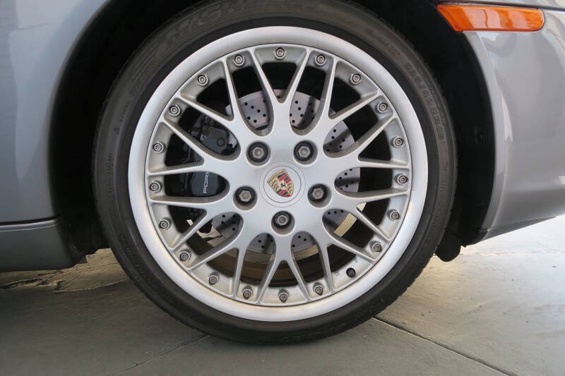 2002 Porsche 911 Carrera