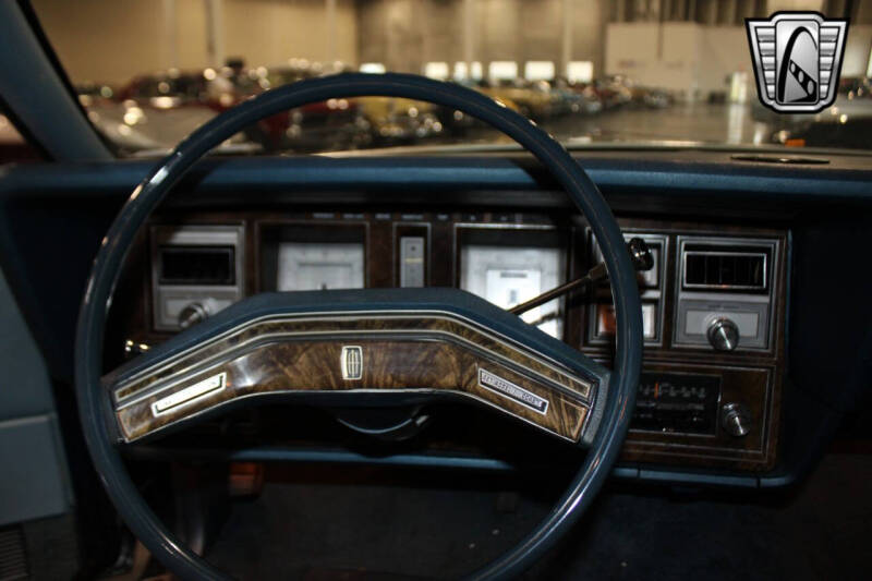 1978 Lincoln Mark V