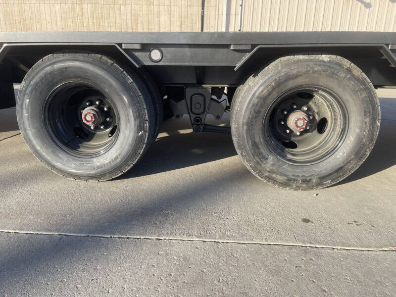 2024 MAXX-D 36'X102" Tandem Dual Hyd.