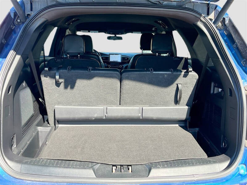 2022 Ford Explorer ST-Line