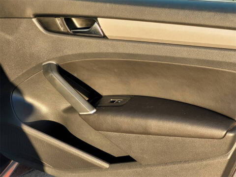 2022 Volkswagen Passat SE