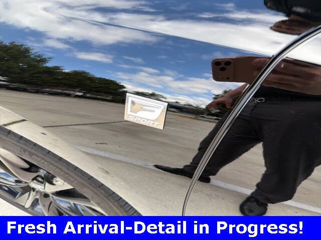 2024 Lexus ES 350 F SPORT Handling