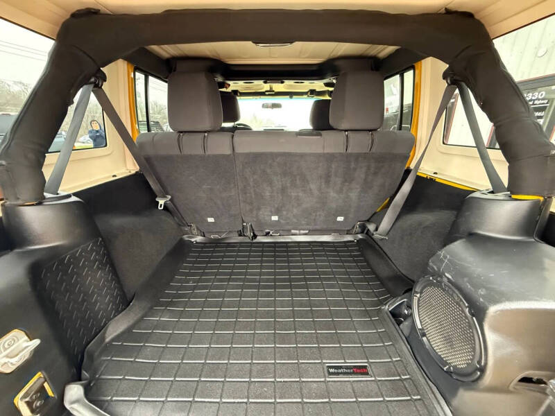 2011 Jeep Wrangler Unlimited Rubicon