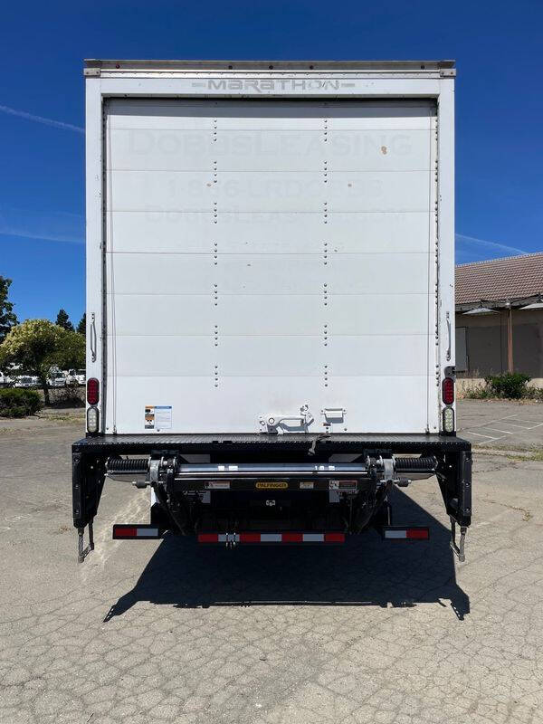 2020 Hino 268A