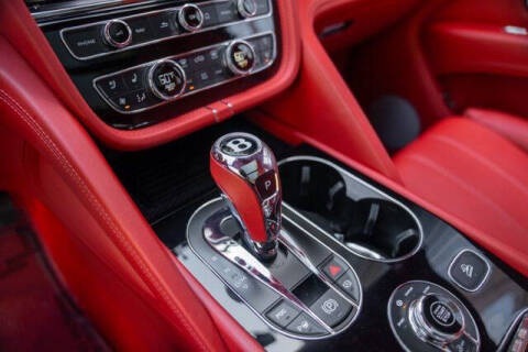 2022 Bentley Bentayga V8