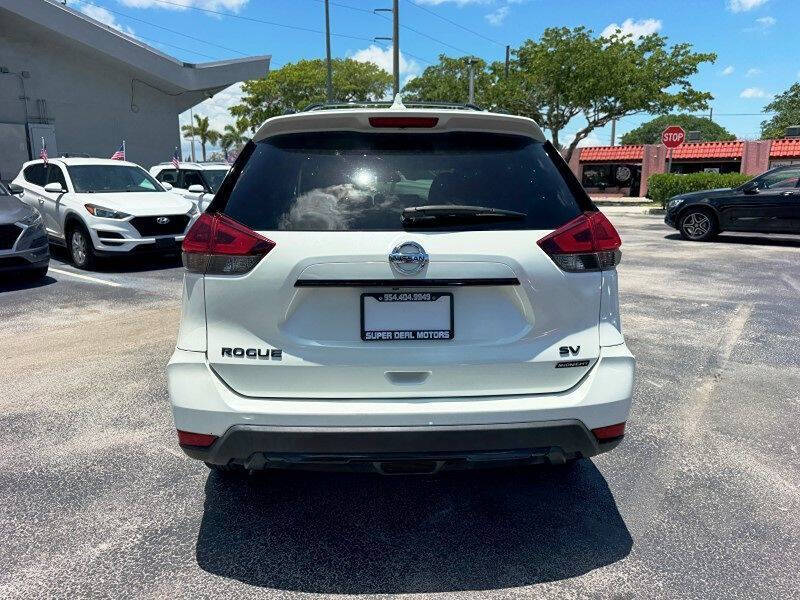 2018 Nissan Rogue SV