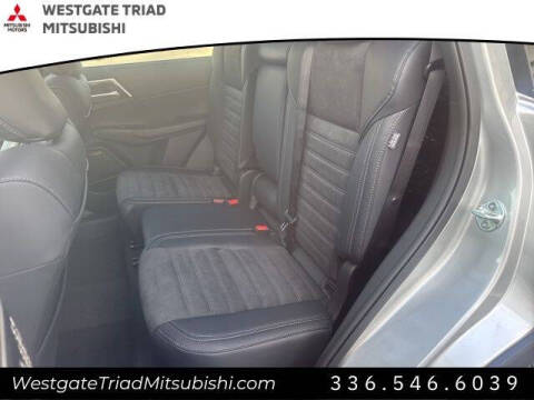 2026 Mitsubishi Outlander SE