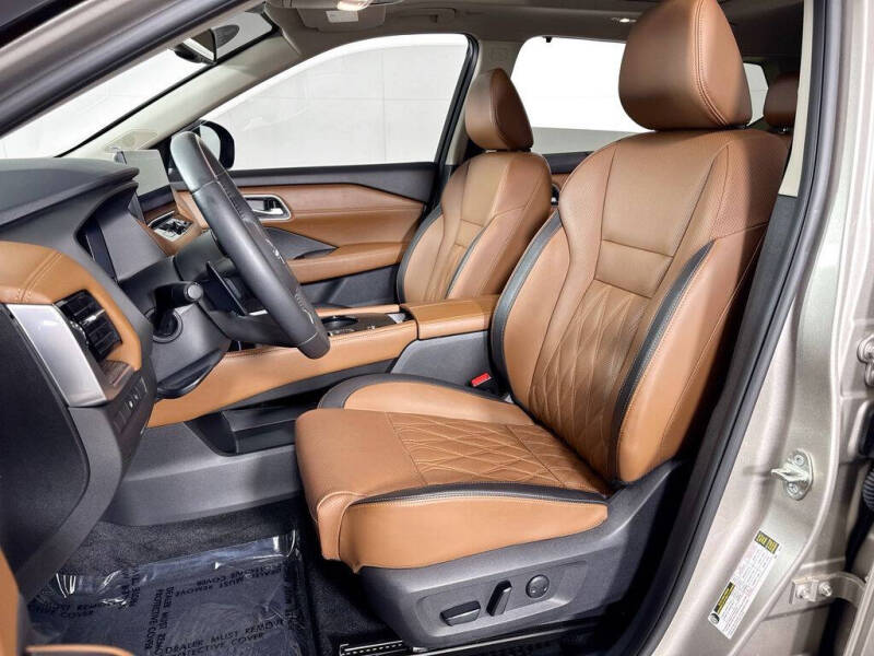 2024 Nissan Rogue Platinum