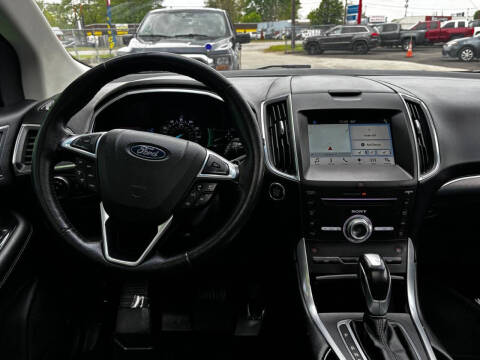 2018 Ford Edge Titanium