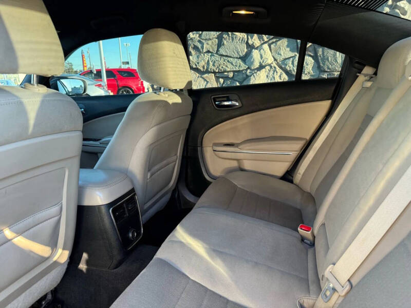 2012 Dodge Charger SE