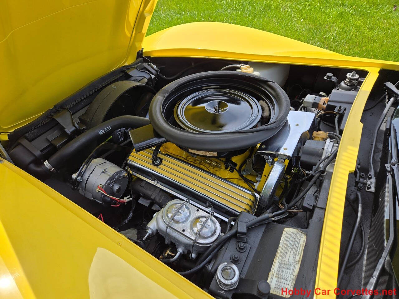 1974 Chevrolet Corvette 16