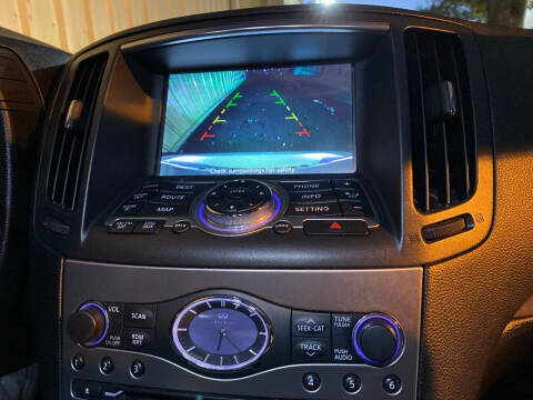 2015 Infiniti Q40
