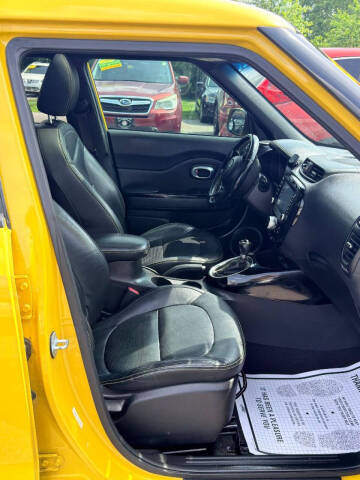 2014 Kia Soul +