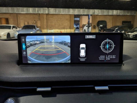 2025 Genesis GV70 2.5T Standard