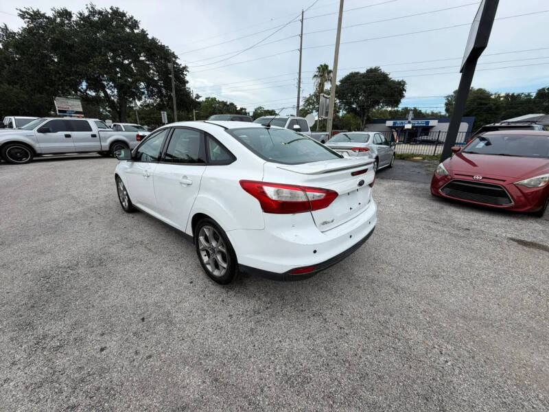 2014 Ford Focus SE