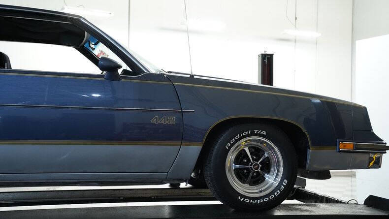 1984 Oldsmobile Cutlass Supreme