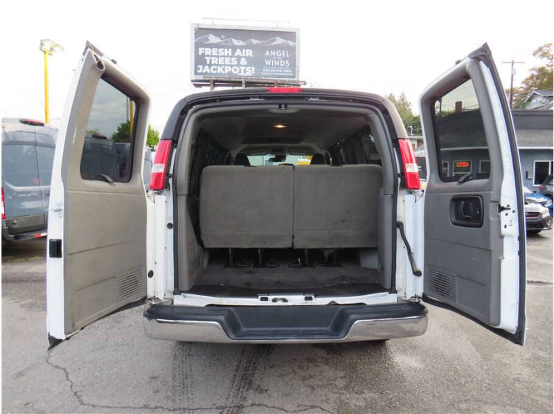 2020 Chevrolet Express LT 2500