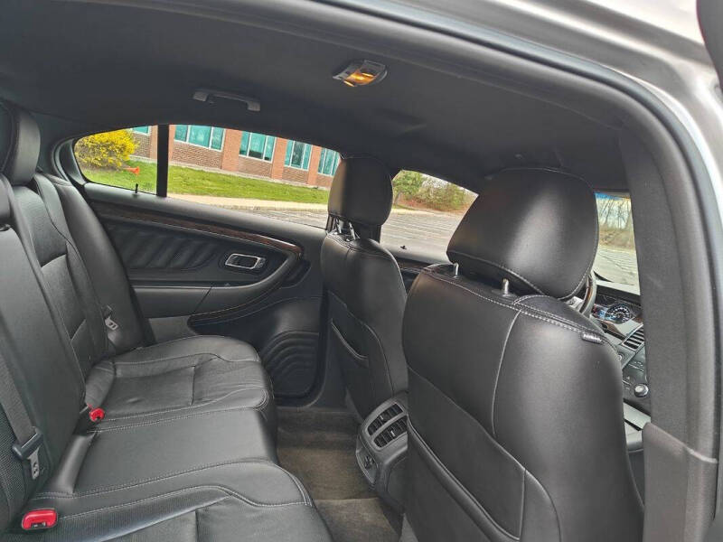 2014 Ford Taurus Limited