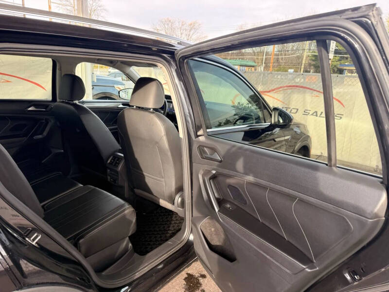 2022 Volkswagen Tiguan SE 4Motion