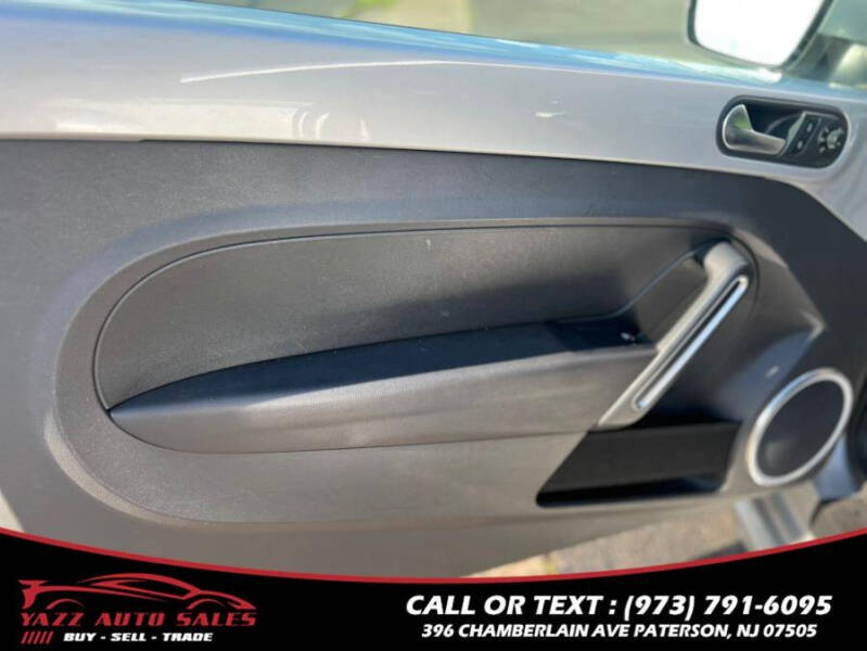 2012 Volkswagen Beetle