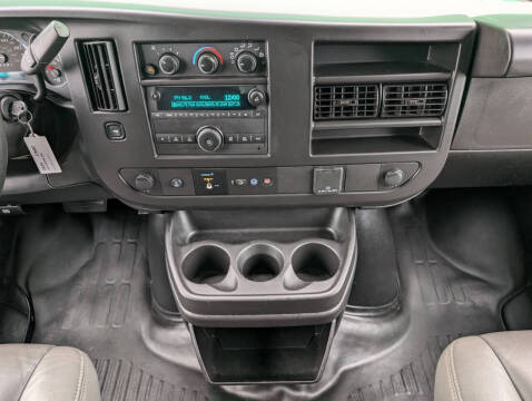 2023 GMC Savana 2500
