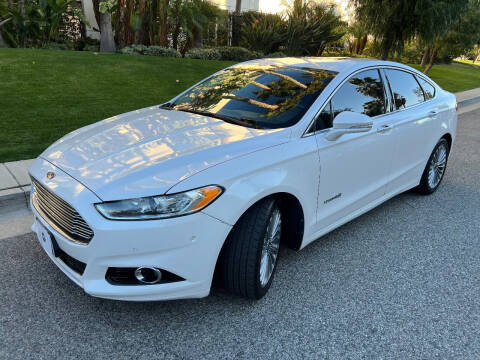 2013 Ford Fusion Hybrid for sale at GM Auto Group in Arleta CA