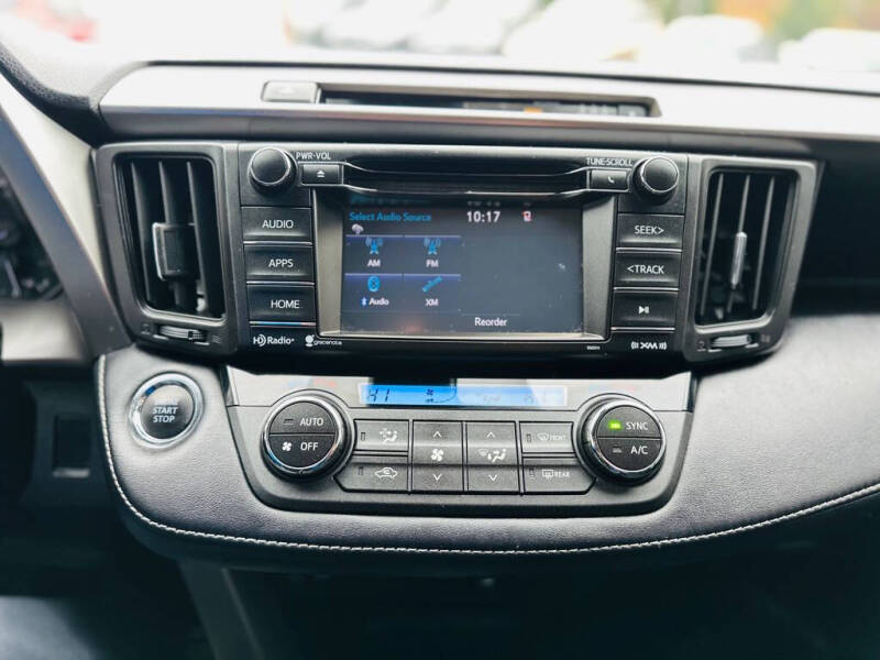 2018 Toyota RAV4 Adventure