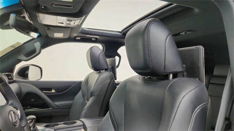 2023 Lexus LX 600 Luxury