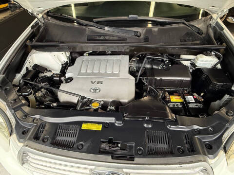 2010 Toyota Highlander SE