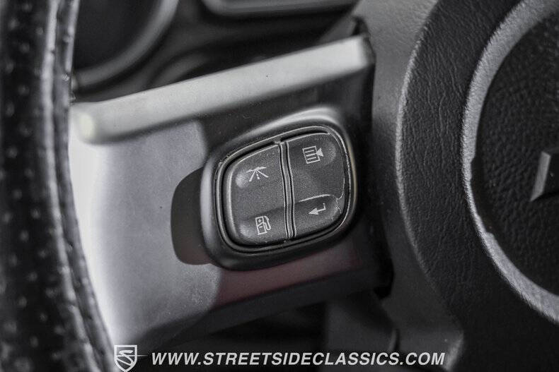 2003 Chevrolet SSR LS