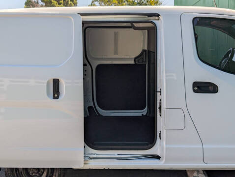 2021 Nissan NV200