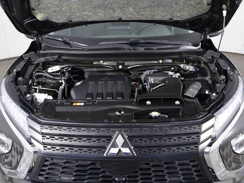 2023 Mitsubishi Eclipse Cross LE