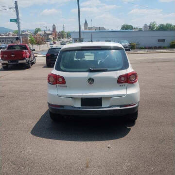 2010 Volkswagen Tiguan S