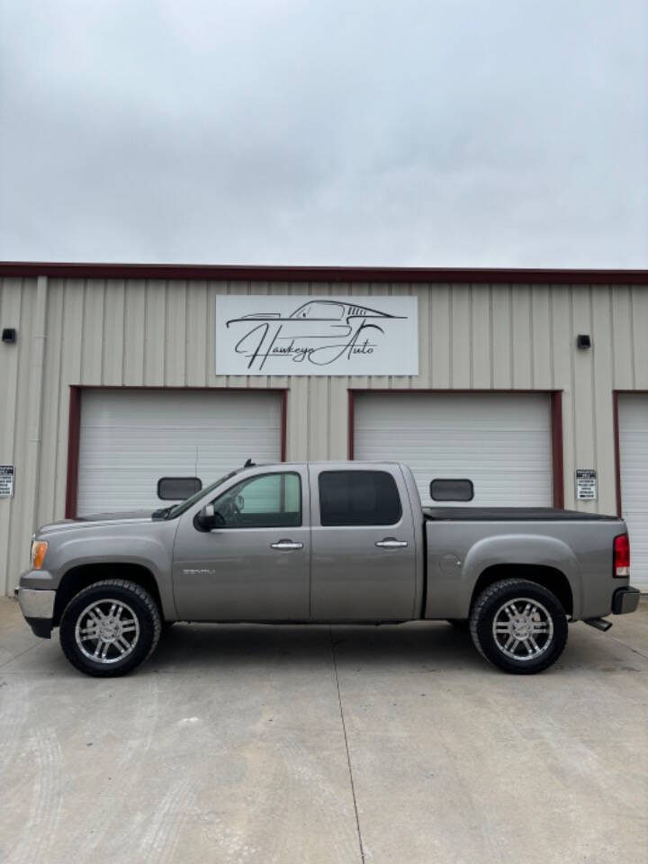 2009 GMC Sierra 1500 for sale at Hawkeye Auto of De Soto LLC in Carlisle, IA