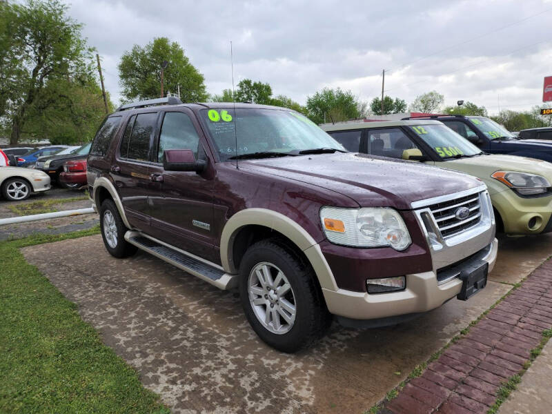 2006 Ford Explorer for sale at AMANA MOTORS in Tulsa OK